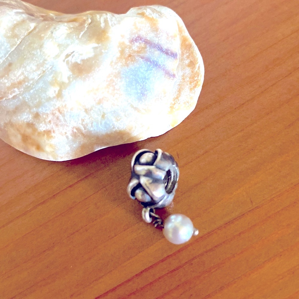 Pandora Flower Dangling Charm - image 1